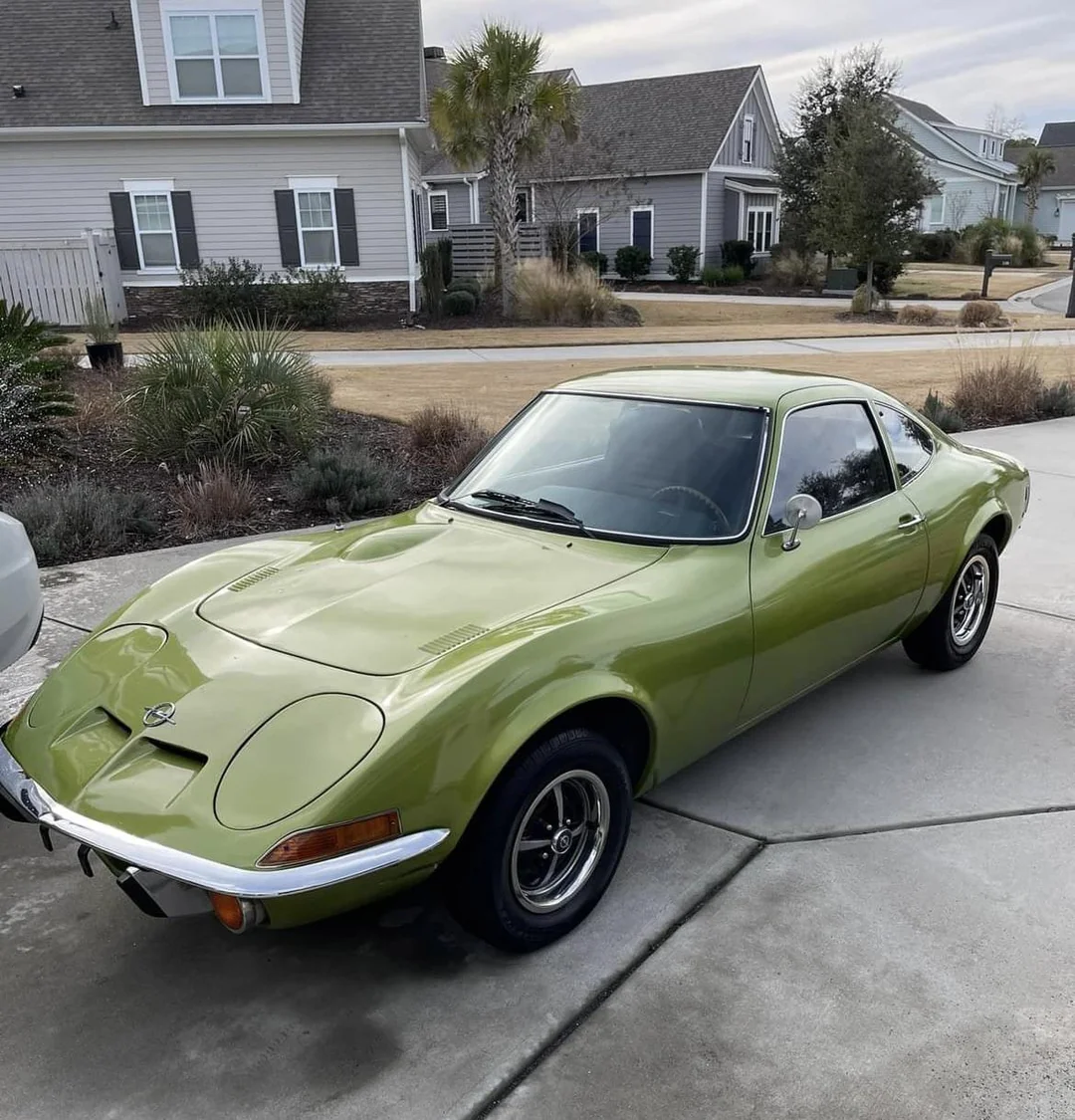 Opel GT